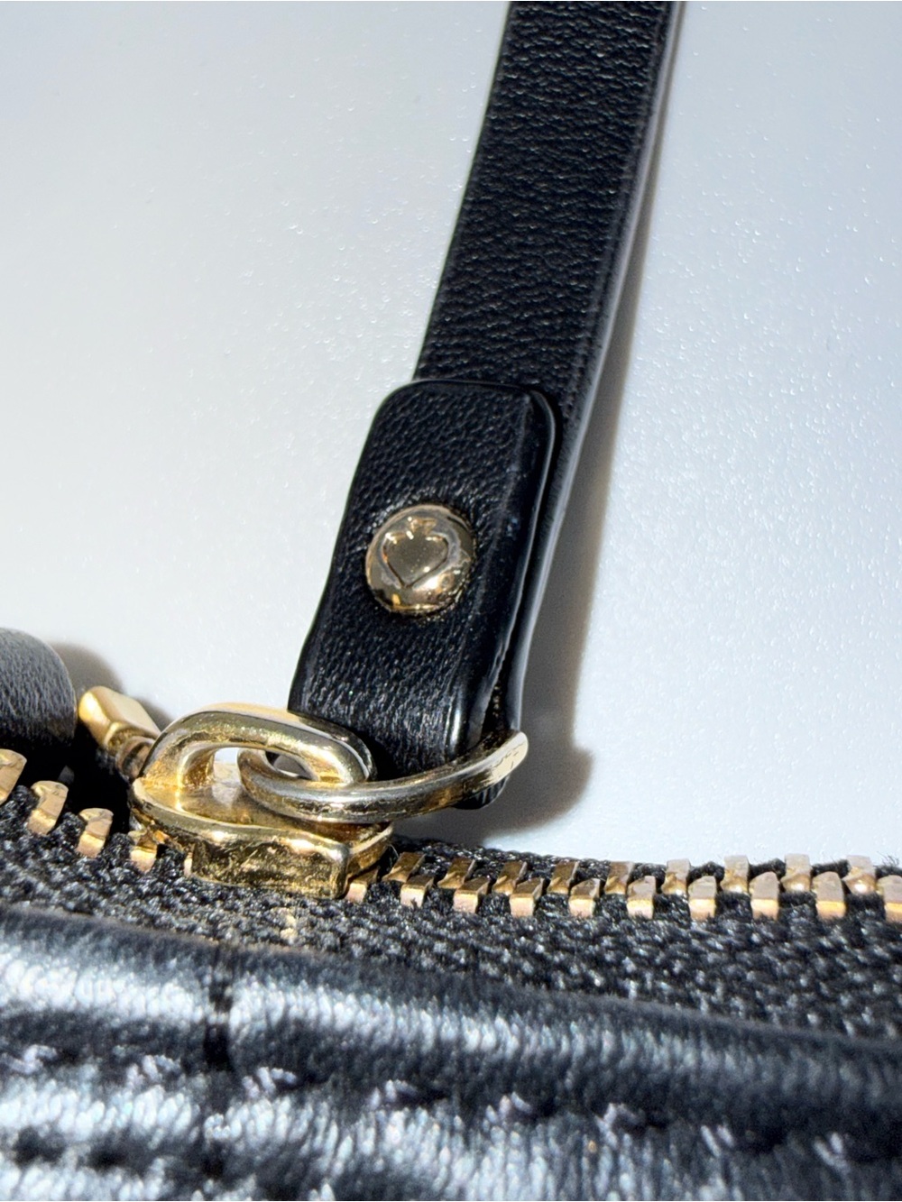 Kate Spade Black Quilted Leather Pouch Wristlet Y2K mini bag - Picture 14 of 16